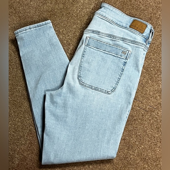 American Eagle High Rise Jeggings - Picture 2 of 8